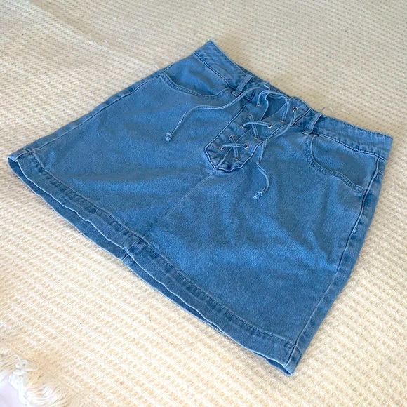 Kendal & Kylie Jean skirt size 27 - Picture 4 of 5